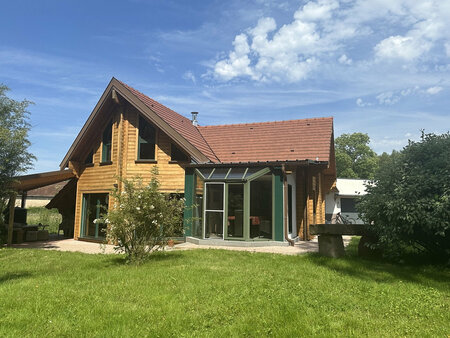 proche alsace - propriété récente type chalet