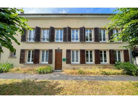 vente immeuble 195 m² dormans (51700)