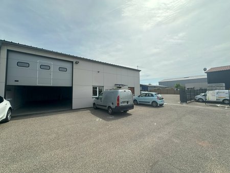 location d'entrepôt de 448 m² à bischheim - 67800