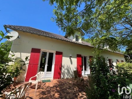 vente maison 8 pièces de 230 m² à champagnac