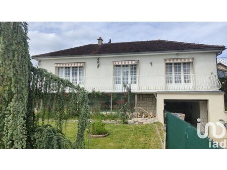 vente pavillon 6 pièces de 87 m² à mamers (72600)