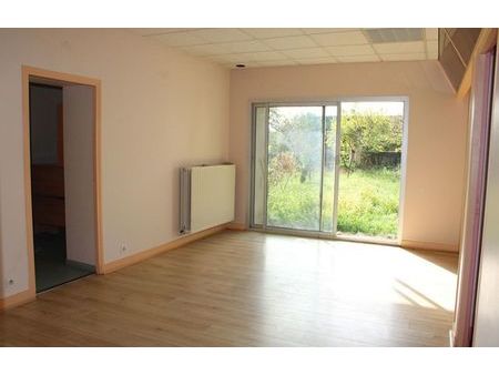 vente bureau 3 pièces 187 m² saint-savin (86310)