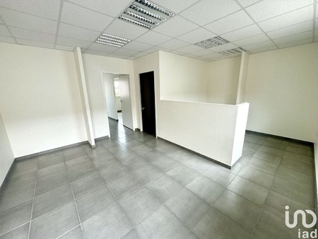 location bureaux 54 m²