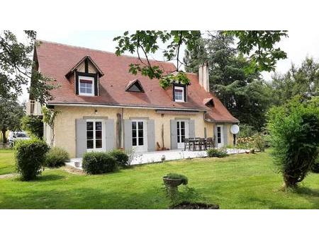 belle maison périgourdine située dans un cadre verdoyant et paisible!