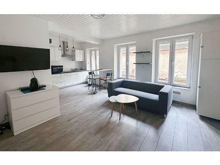 location appartement  25.32 m² t-1 à metz  535 €