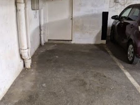 vente parking 11 m²