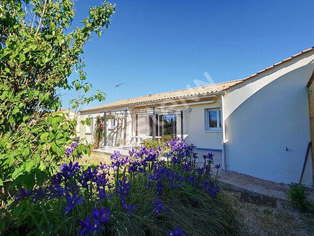 vente maison à saint-michel-en-l'herm (85580) : à vendre / 119m² saint-michel-en-l'herm