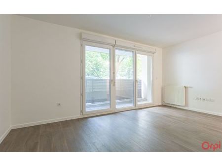 location appartement  40.42 m² t-2 à sainte-geneviève-des-bois  800 €