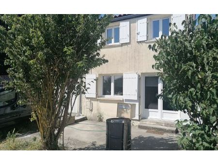 maison saint-laurent-de-la-prée m² t-4 à vendre  210 000 €