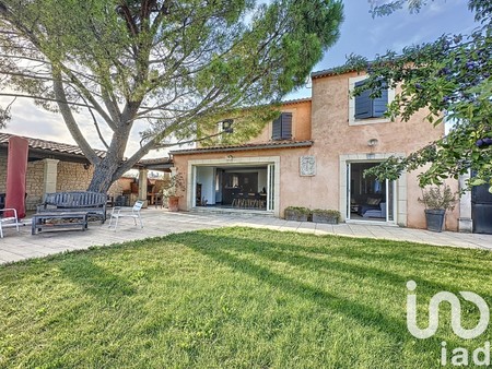 maison de luxe à vendre à sainte-cécile-les-vignes