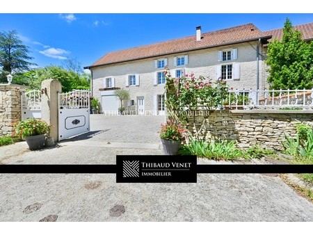 maison ancienne à vendre à crémieu