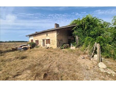 vente maison 3 pièces 85 m² montguyon (17270)