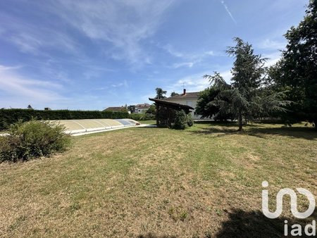 vente maison traditionnelle 5 pièces de 135 m² à montbeton (82290)