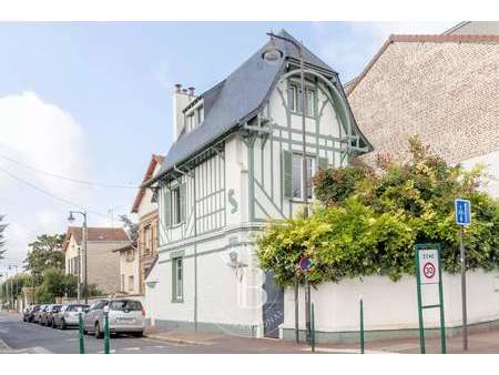 maison à vendre 7 pièces 185 m2 rueil-malmaison plaine gare - 1 295 000 &#8364;