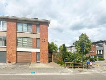 huis te koop in kontich met 3 slaapkamers