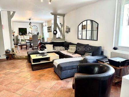 vente maison 7 pièces 174 m²