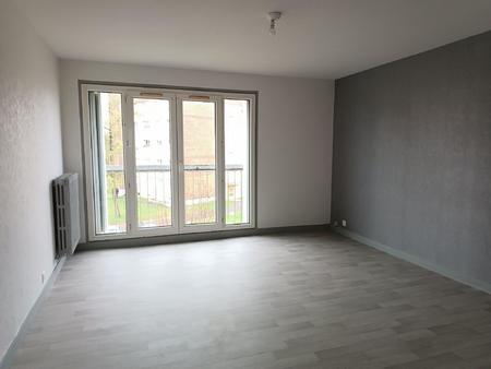 location appartement 3 pièces à mortagne-au-perche (61400) : à louer 3 pièces / 62m² morta