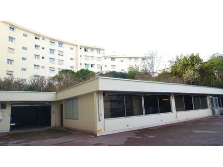 bureaux 486 m² cannes