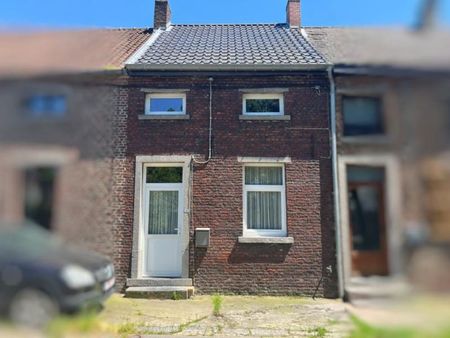 maison 2 façades  1 chambre avec jardin non attenant