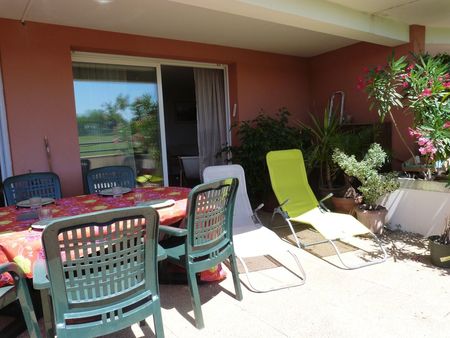 sur golf t3 de 74m²+33 93m² de terrasse et balcon +piscine