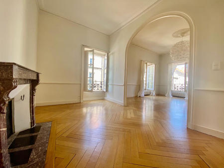 location appartement 6 pièces et plus colocation à nantes centre ville (44000) : à louer 6