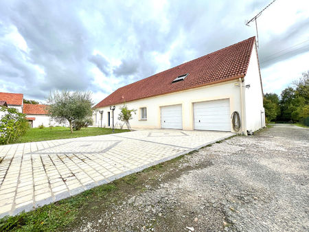 maison 273m² et 1ha de terrain