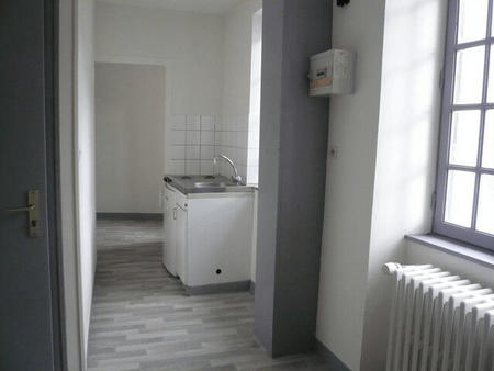 location appartement t1 à cholet (49300) : à louer t1 / 25m² cholet