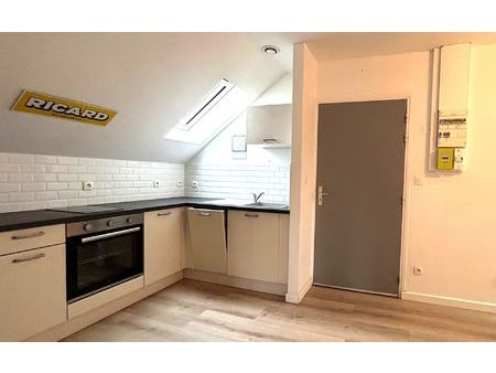 location appartement  27.09 m² t-2 à compiègne  530 €