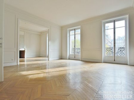 location appartement 7 pièces 280 m²