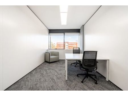 espace de bureau privé pour 2 à mont-saint-guibert  axis par