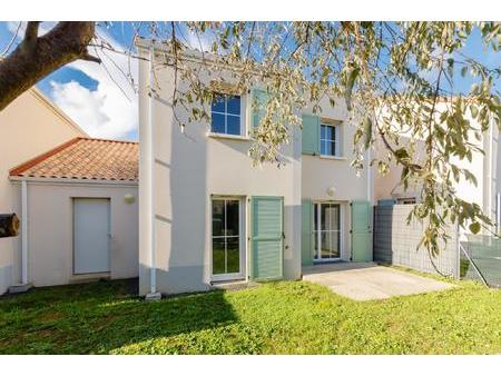 vente maison aux sables-d'olonne (85100) : à vendre / 100m² les sables-d'olonne