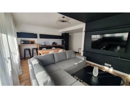 quimper ouest - chambre meublée en colocation avec loggia privée