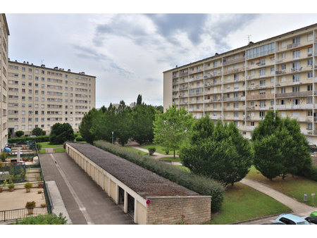 appartement t4 avec balcon