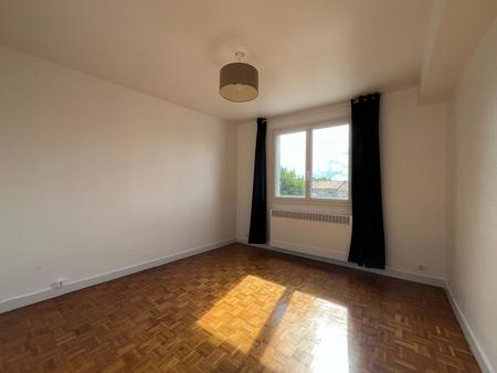 à vendre à niort  appartement t2 de 56 m2