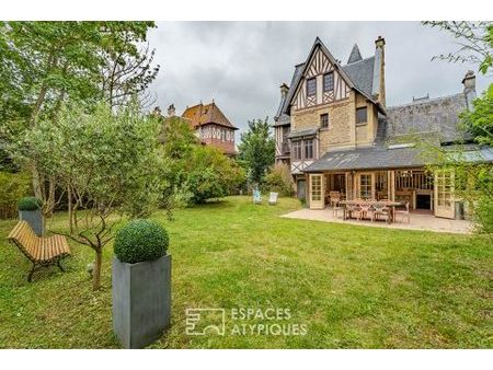 appartement avec jardin privatif dans villa de caractère