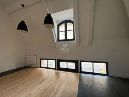 "versailles notre-dame" très beau local commercial en duplex "esprit loft" entièrement ref