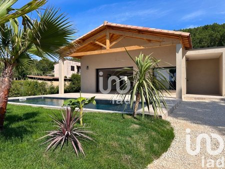 vente maison traditionnelle 5 pièces de 120 m² à uzès (30700)