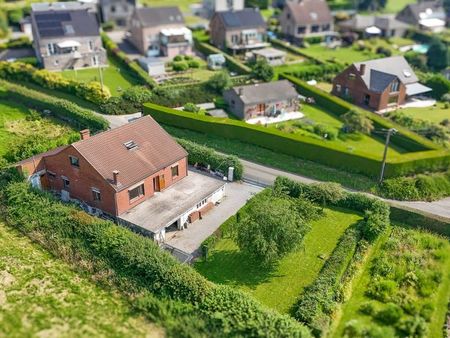 bâtiment de rapport situé à loyers (dinant)