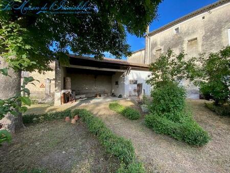 a 5 minutes de lézan  maison de village en pierres de 172 m2 à rénover sur 623 m2 de...