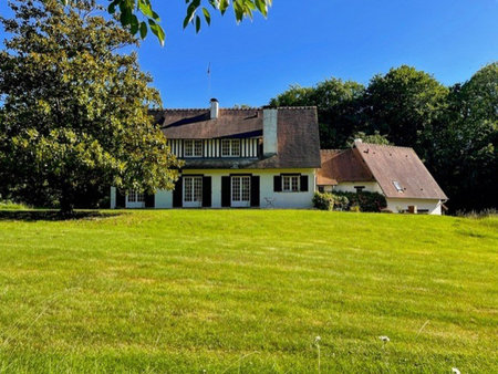 dpt calvados (14)  à 20 minutes de deauville  maison de 240 m² - terrain de 5 200 m²