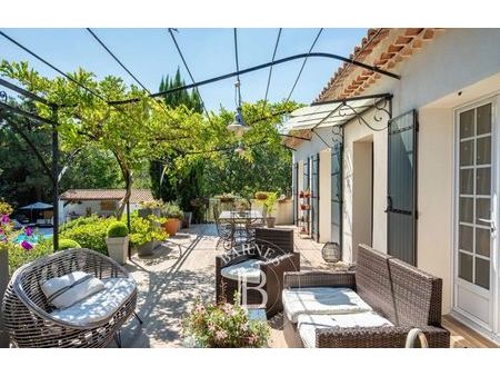 vente maison 8 pièces 163 m² aix-en-provence (13090)