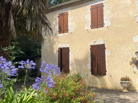 maison de camapgne 7 pieces 170 m² a gondrin