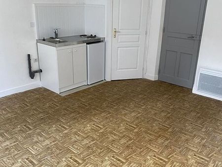 studio 1 pièce 23 m²