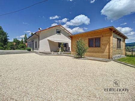 chalet 8 pièces 147 m²