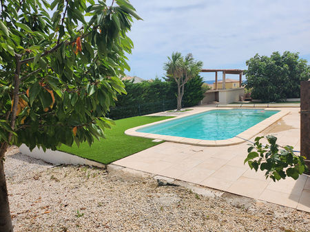 maison spacieuse de 135 m2 avec une belle vue sur bages.