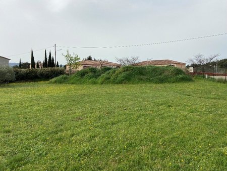 terrain à bâtir à lauris (84360)