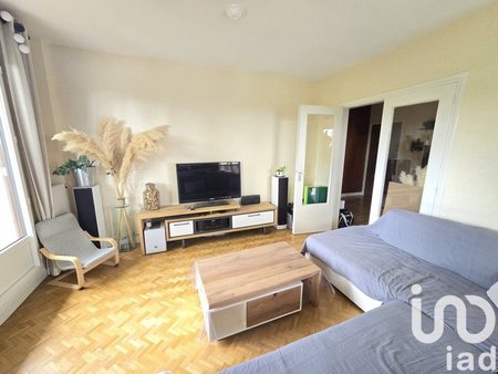 location appartement 4 pièces de 100 m² à orléans (45000)