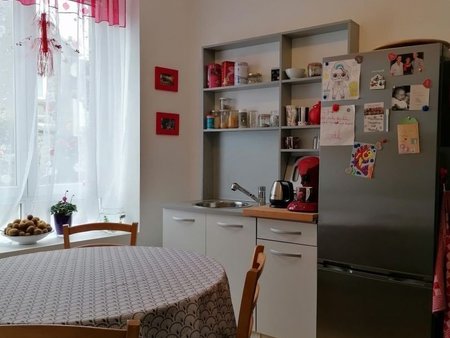 location appartement 3 pièces de 64 m² à plonévez