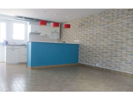 location maison  m² t-3 à la turballe  890 €