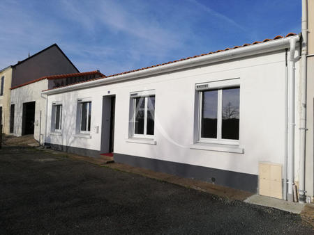 vente maison à moutiers-les-mauxfaits (85540) : à vendre / 100m² moutiers-les-mauxfaits